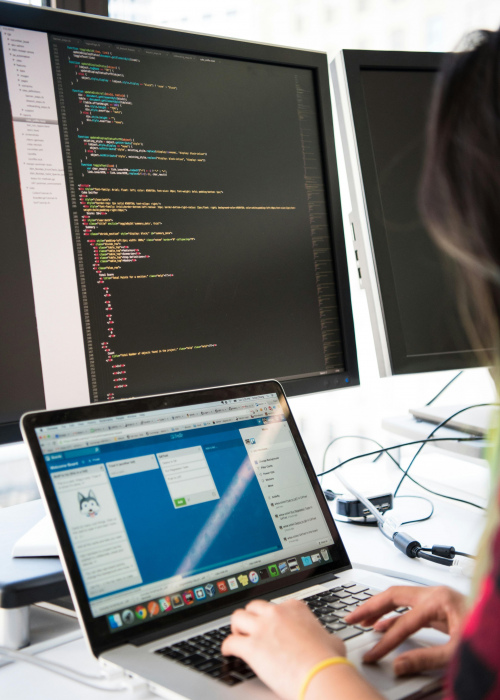 Custom E-learning systems